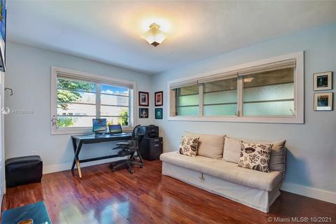 8835 Carlyle Ave, Surfside, FL 33154 photo 18