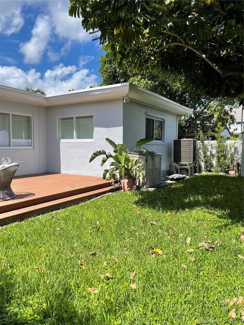 8835 Carlyle Ave, Surfside, FL 33154 photo 27