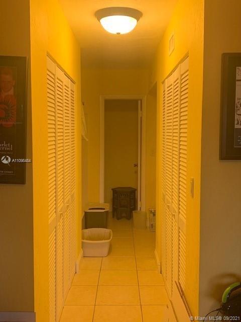 6427 Windmill Gate Rd, Miami Lakes, FL 33014 photo 9