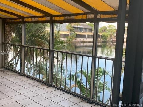6427 Windmill Gate Rd, Miami Lakes, FL 33014 photo 13