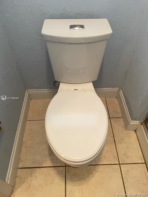 6427 Windmill Gate Rd, Miami Lakes, FL 33014 photo 30