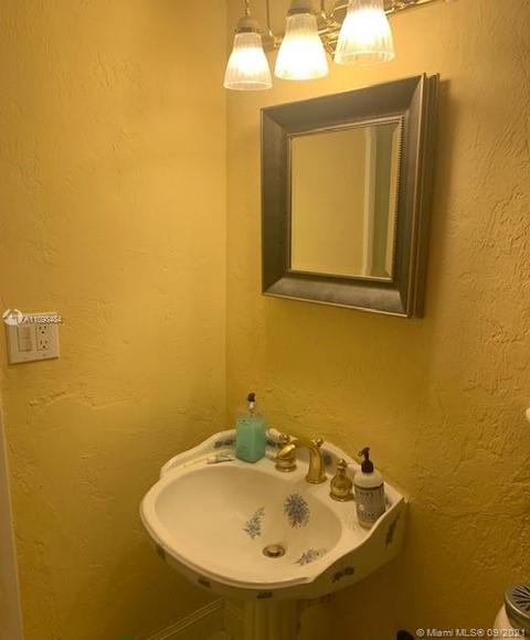 6427 Windmill Gate Rd, Miami Lakes, FL 33014 photo 14