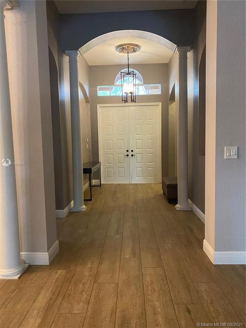 4000 E Hibiscus St, Weston, FL 33332 photo 3