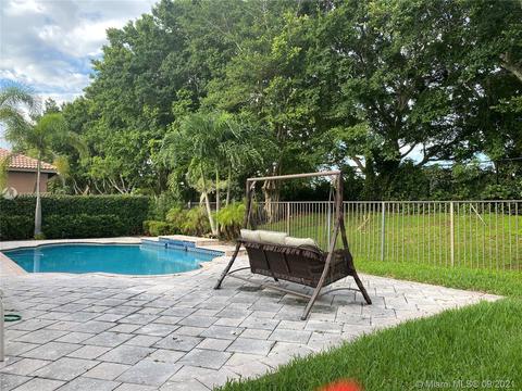 4000 E Hibiscus St, Weston, FL 33332 photo 16