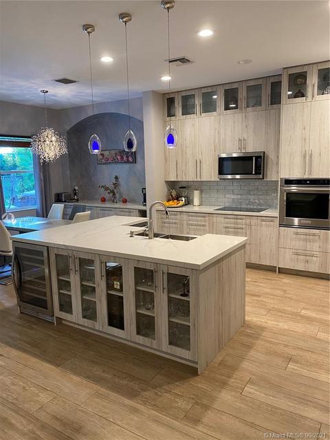 4000 E Hibiscus St, Weston, FL 33332 photo 1