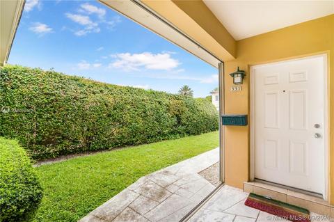 331 Santander Ave, Coral Gables, FL 33134 photo 14