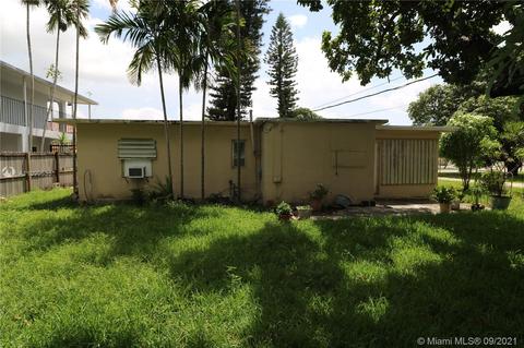 651 E 11th Pl, Hialeah, FL 33010 photo 16