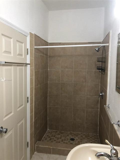 1087 W 69th Pl, Hialeah, FL 33014 photo 50