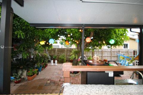 1087 W 69th Pl, Hialeah, FL 33014 photo 33