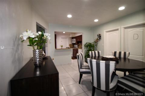 1087 W 69th Pl, Hialeah, FL 33014 photo 11