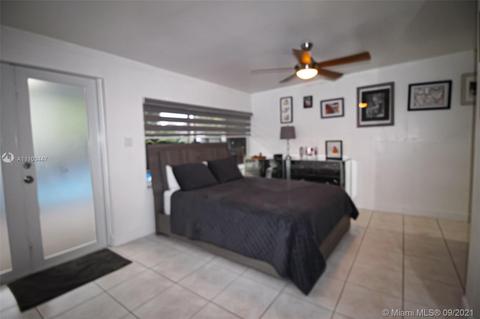 1087 W 69th Pl, Hialeah, FL 33014 photo 25