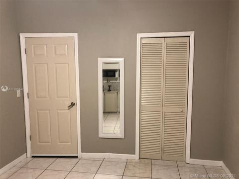 1087 W 69th Pl, Hialeah, FL 33014 photo 48