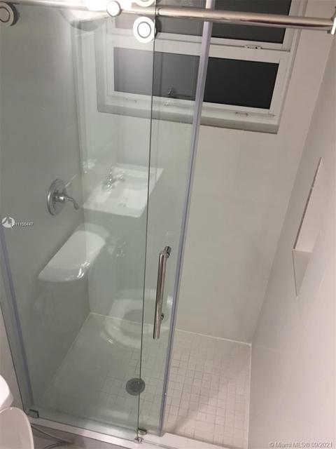 1087 W 69th Pl, Hialeah, FL 33014 photo 45