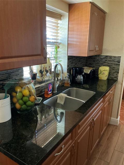 524 E 30th St, Hialeah, FL 33013 photo 74
