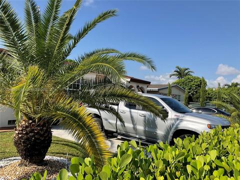 524 E 30th St, Hialeah, FL 33013 photo 7