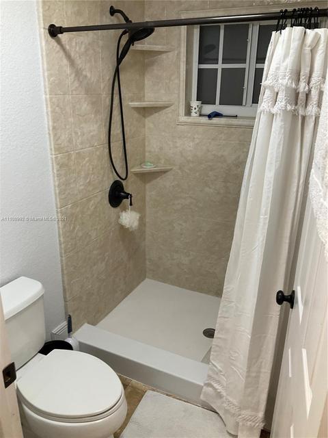 524 E 30th St, Hialeah, FL 33013 photo 20