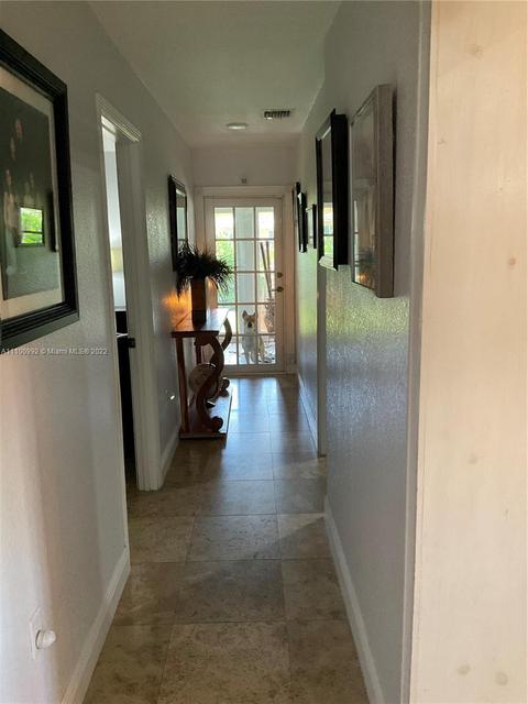 524 E 30th St, Hialeah, FL 33013 photo 18