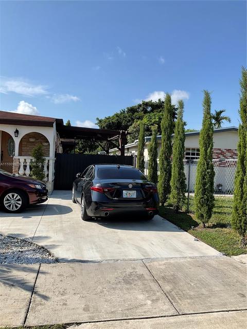 524 E 30th St, Hialeah, FL 33013 photo 2