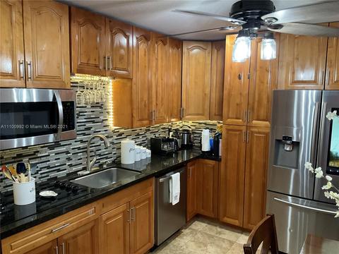 524 E 30th St, Hialeah, FL 33013 photo 64