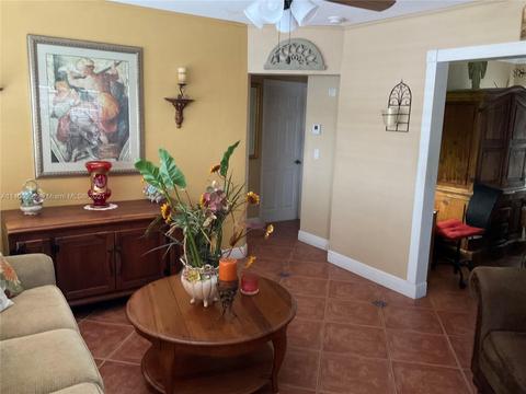 524 E 30th St, Hialeah, FL 33013 photo 32