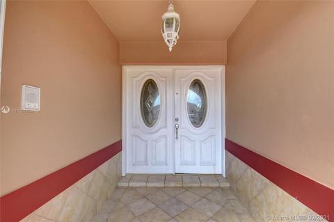 7510 W 32nd Ln, Hialeah, FL 33018 photo 4