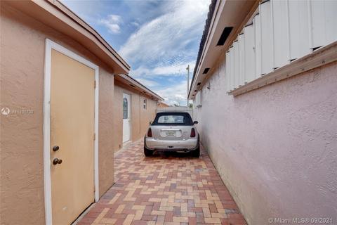 7510 W 32nd Ln, Hialeah, FL 33018 photo 24