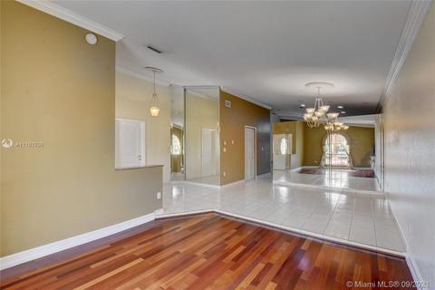 7510 W 32nd Ln, Hialeah, FL 33018 photo 8