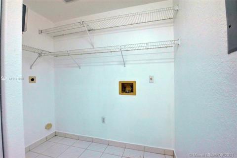 7510 W 32nd Ln, Hialeah, FL 33018 photo 23