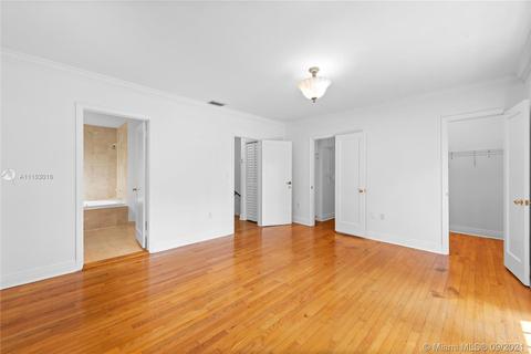 3925 Durango St, Coral Gables, FL 33134 photo 11