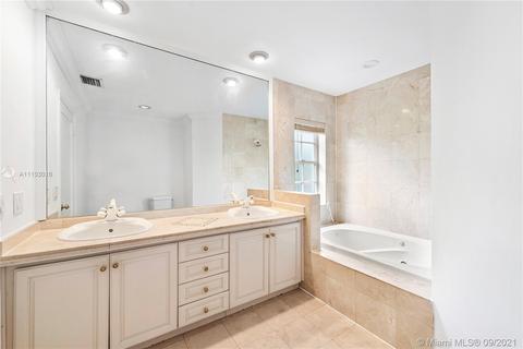 3925 Durango St, Coral Gables, FL 33134 photo 15