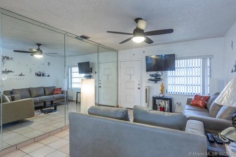 3425 E 1st Ct, Hialeah, FL 33013 photo 7