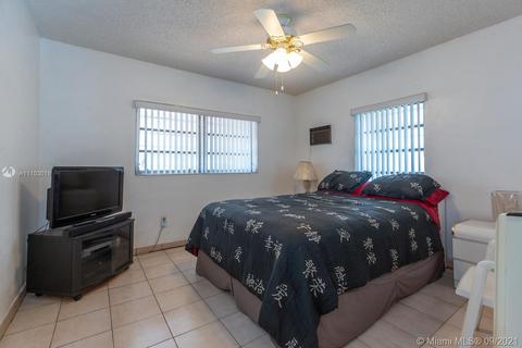 3425 E 1st Ct, Hialeah, FL 33013 photo 10