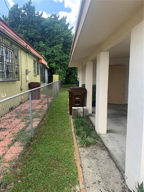 314 E 52nd St, Hialeah, FL 33013 photo 41