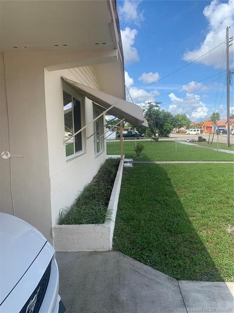 314 E 52nd St, Hialeah, FL 33013 photo 7