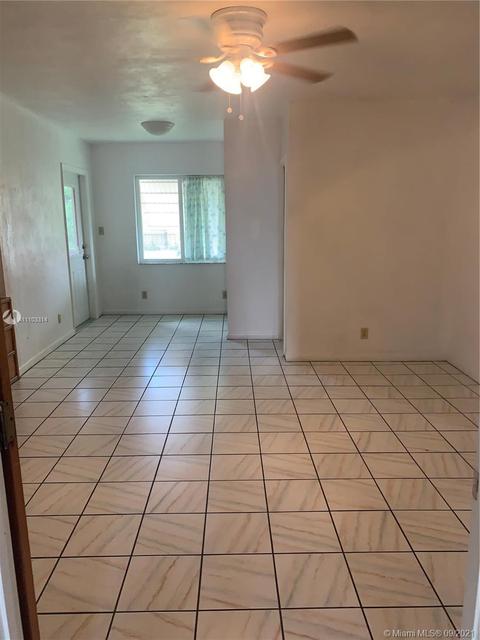 314 E 52nd St, Hialeah, FL 33013 photo 20