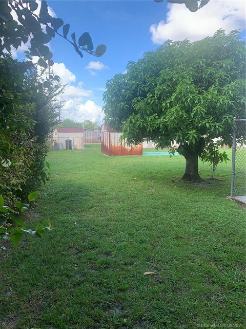 314 E 52nd St, Hialeah, FL 33013 photo 59