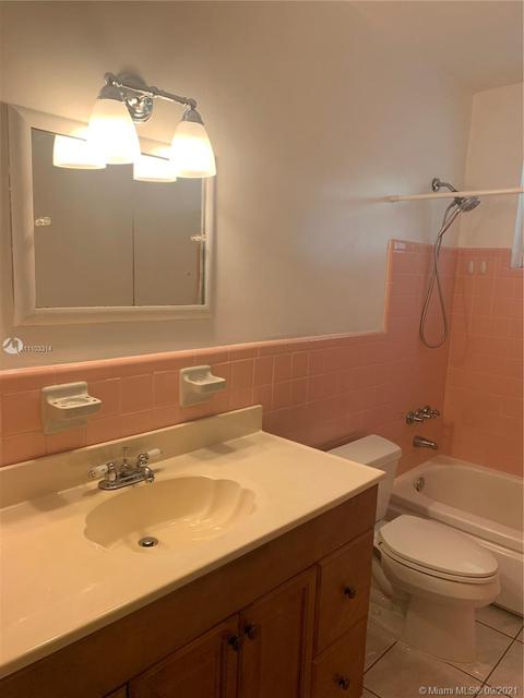 314 E 52nd St, Hialeah, FL 33013 photo 30