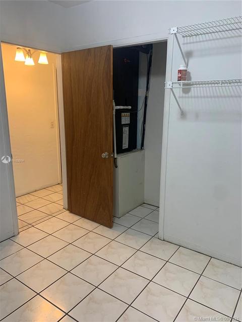 314 E 52nd St, Hialeah, FL 33013 photo 32