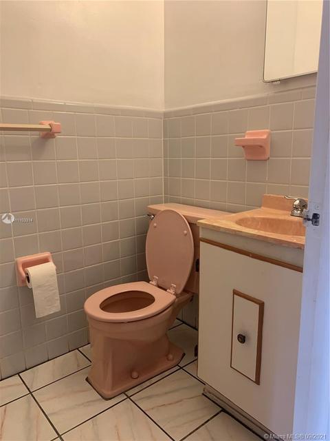 314 E 52nd St, Hialeah, FL 33013 photo 29