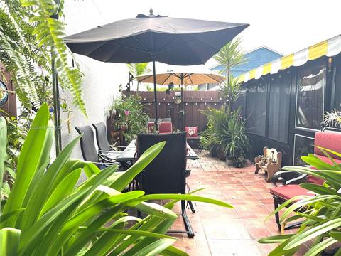 16511 Fox Den Ct, Miami Lakes, FL 33014 photo 25