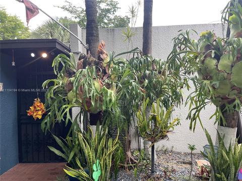 16511 Fox Den Ct, Miami Lakes, FL 33014 photo 34