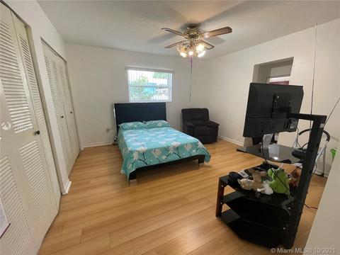 639 E 34th St, Hialeah, FL 33013 photo 10