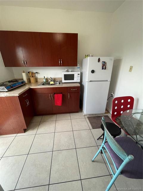 639 E 34th St, Hialeah, FL 33013 photo 16