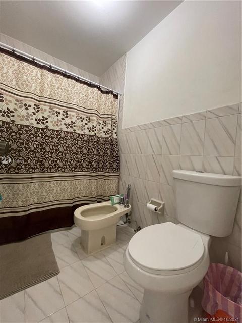 639 E 34th St, Hialeah, FL 33013 photo 11