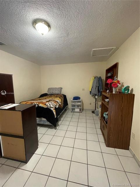 639 E 34th St, Hialeah, FL 33013 photo 15