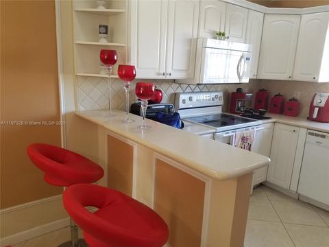 601 E 1st Ave #203, Hialeah, FL 33010 photo 11