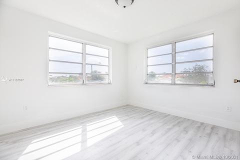 671 E 11th Pl, Hialeah, FL 33010 photo 18