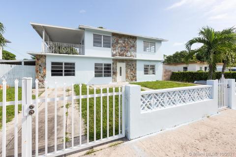 671 E 11th Pl, Hialeah, FL 33010 photo 2