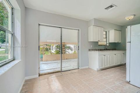 315 5th St, Jupiter, FL 33458 photo 12