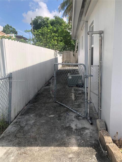 571 E 46th St, Hialeah, FL 33013 photo 23